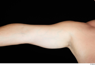 Paul Mc Caul arm nude shoulder 0002.jpg